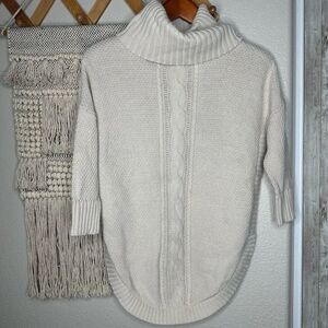 Express Cream Chunky Knit Turtleneck Sweater